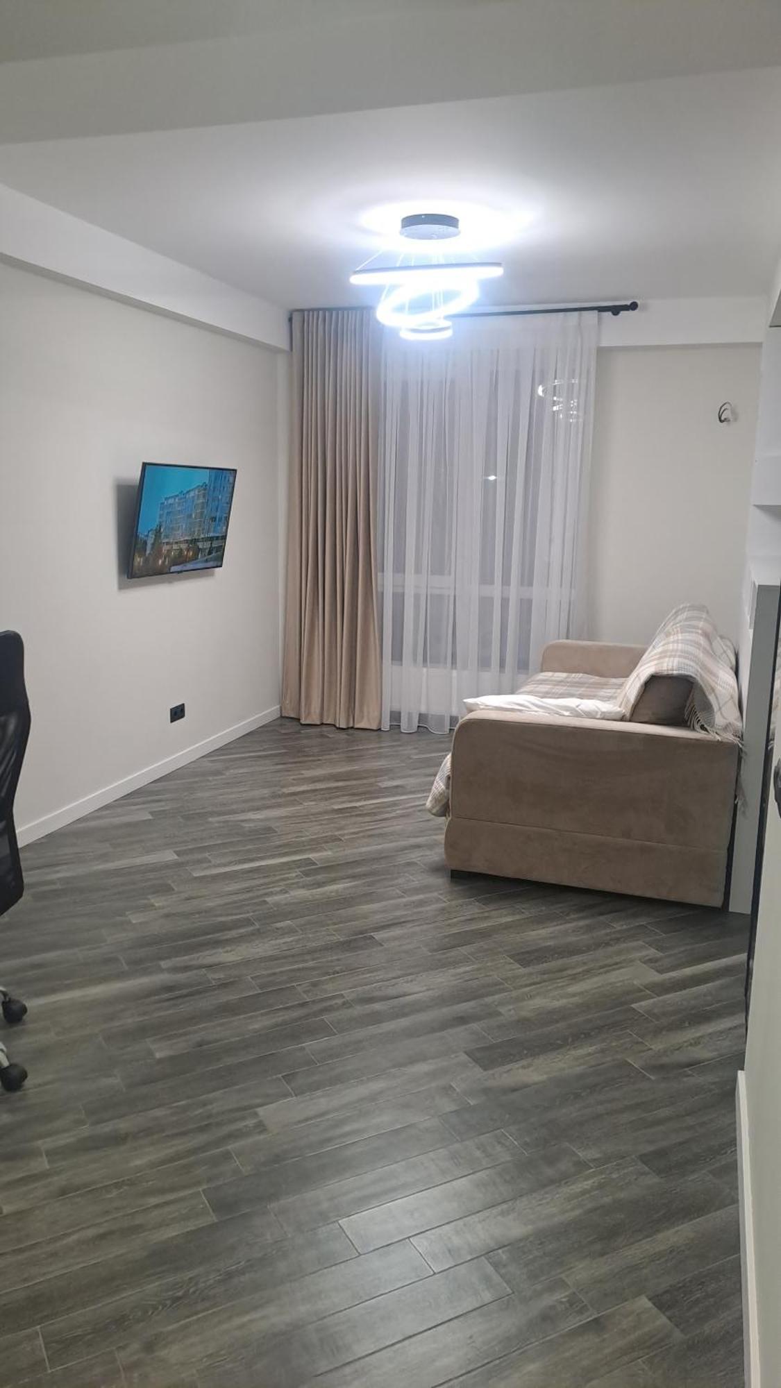 Аэропорт Апартаменты 24&24 キシナウ 部屋 写真